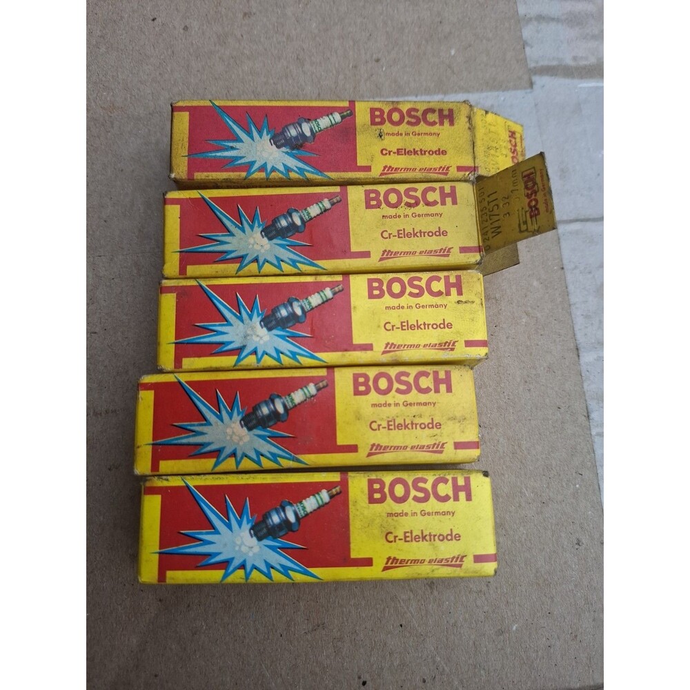 Lot of 5 Vintage Bosch W175T1 Spark Plugs NOS 0241235501 W7A Made in Germany